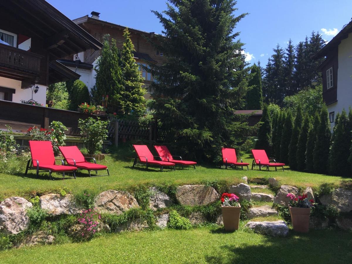 Hotel Metzgerwirt Кирхберг Экстерьер фото