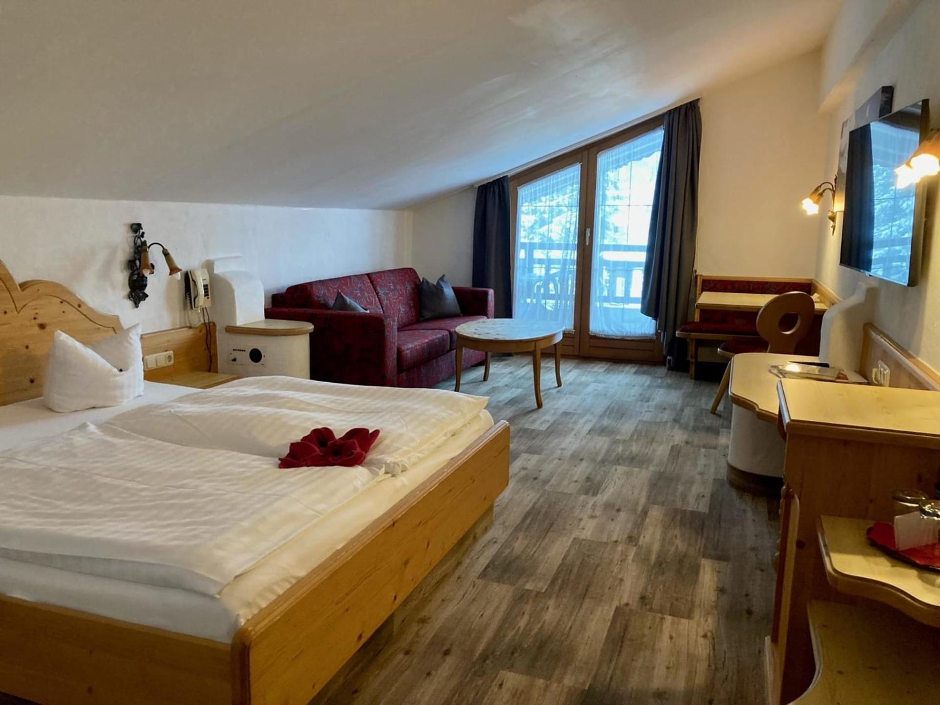 Hotel Metzgerwirt Кирхберг Экстерьер фото
