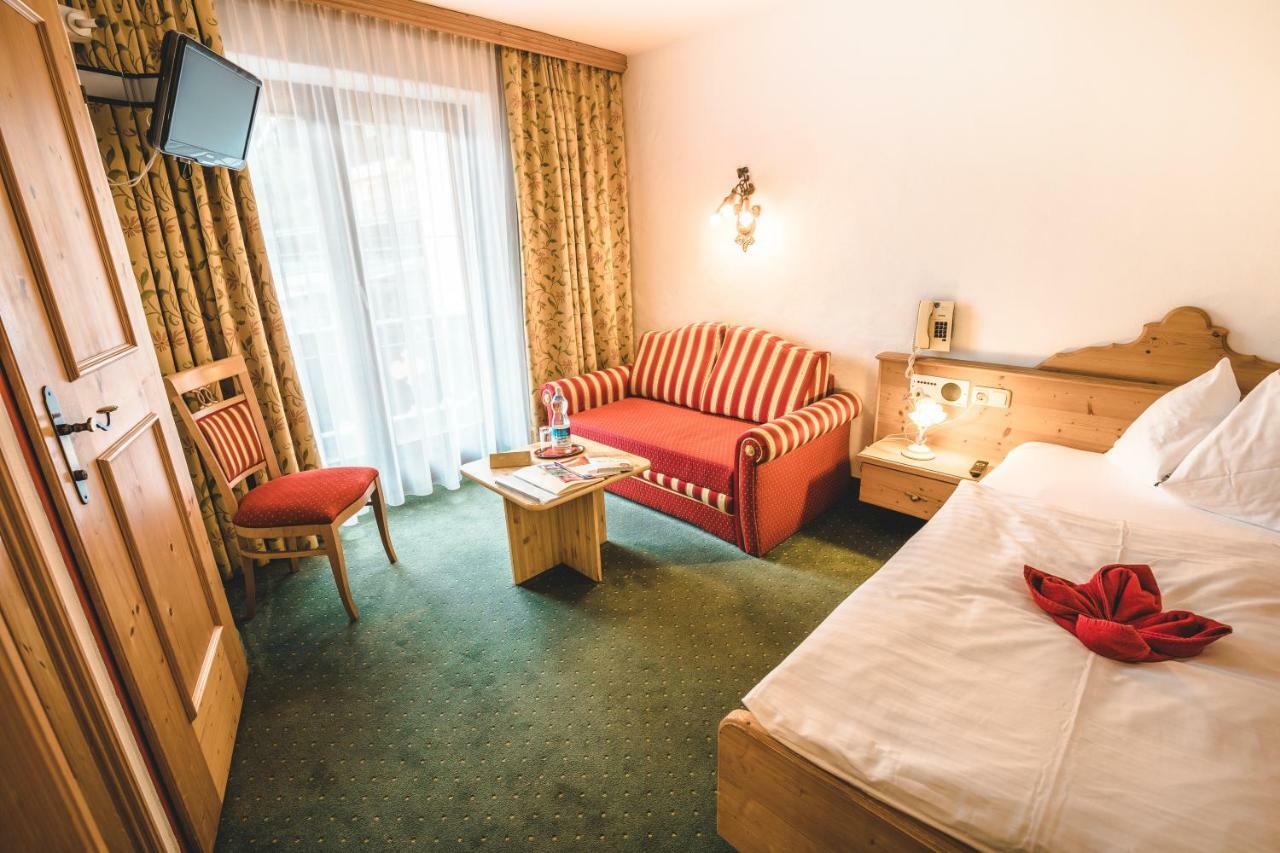 Hotel Metzgerwirt Кирхберг Экстерьер фото
